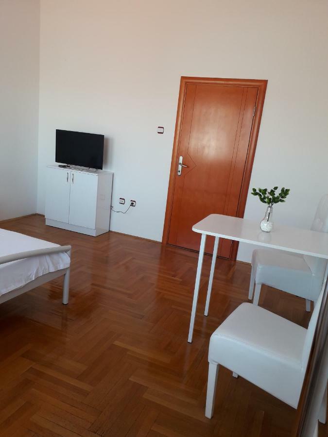 Apartment Dunja Ns 2 Novi Sad