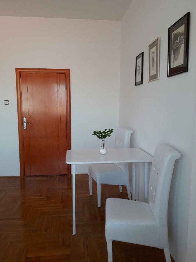 Dunja Ns 2 Apartment